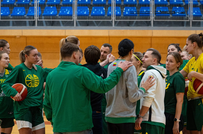 Moterų rinktinės startas Molėtuose: nuotaika ir dvasia – išskirtinė