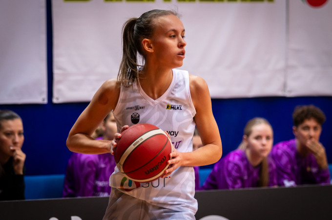 Klydusios alytiškės neturėjo šansų Latvijos sostinėje