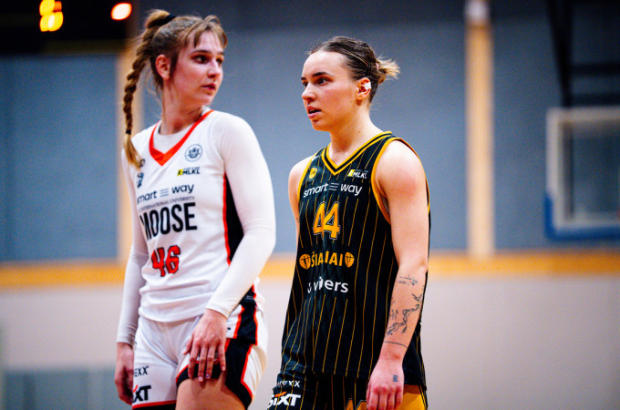 Uostamiestyje – žvėriškai kovojusios šiaulietės ir per plauką išsikapstęs LCC